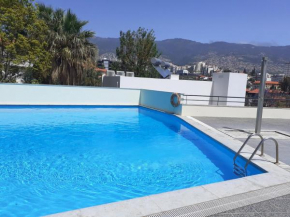 Modern apartment in Funchal 60 m² with shared pool
